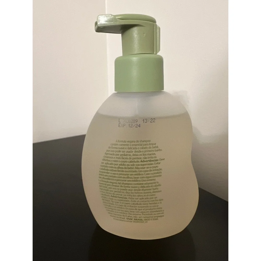 Natura Mama and Baby‎ Shampoo from Brazil
